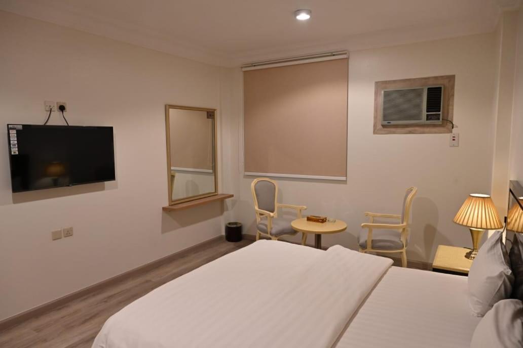 Al Furat Madayin Hotel Riyadh Ngoại thất bức ảnh